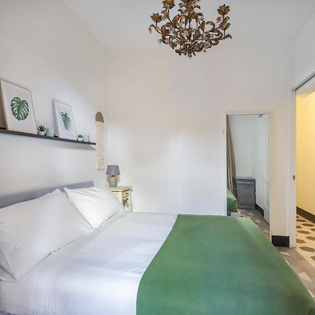 One-Bedroom Apartment With Patio Флоренция Экстерьер фото