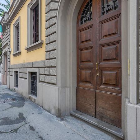 One-Bedroom Apartment With Patio Флоренция Экстерьер фото